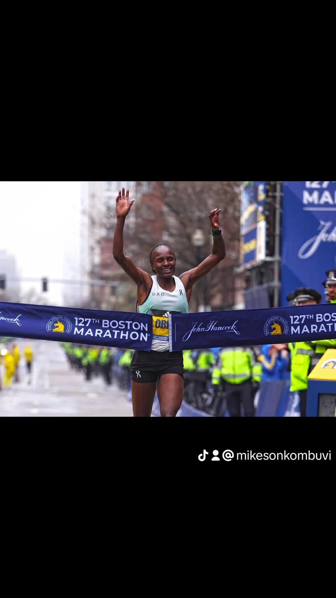 Congratulations to the Hellen Obiri for leading a clean podium sweep for kenya at the 2024 Boston Marathon. 1. Hellen Obiri 🇰🇪 2. Sharon Lokedi 🇰🇪 3. Edna Kiplagat 🇰🇪 Congratulations to all of them for making our country proud 👏👏 #BostonMarathon