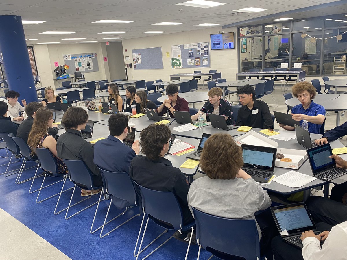 CandaceFikis's tweet photo. The 60th mock Full Session today at West Chicago HS. Student-created bills are discussed in caucuses, debated on the floor, and final votes taken. Students also had the opportunity to ask political questions to their State Senator and WeGo alum Karina Villa. #WeAreWeGo https://t.co/CCRSrZLCD6