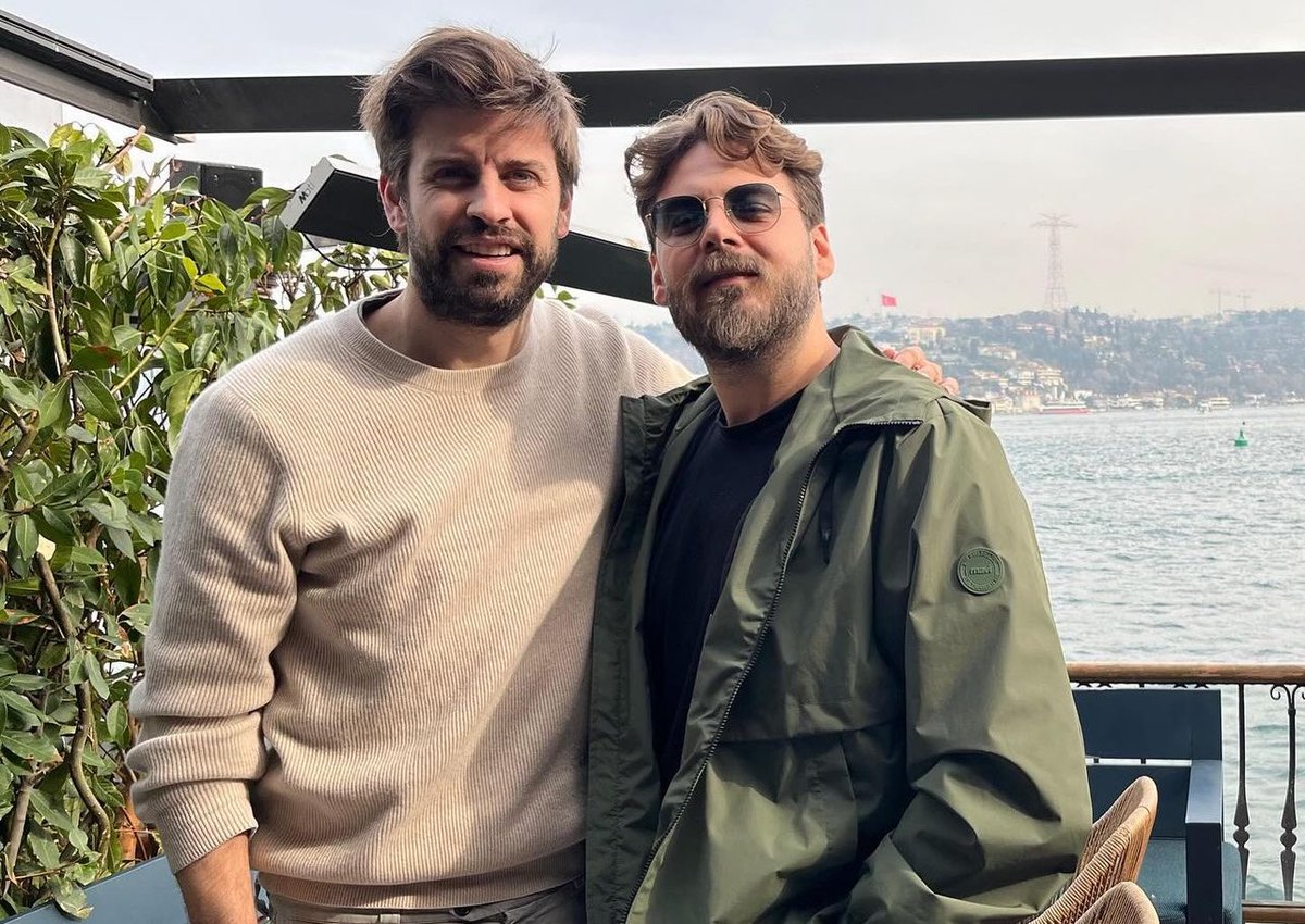 Gerard Pique fenomen Elraen ile Bebek'te bir araya geldi. Pique'nin ligi olan Kings League için Elraen önderliğinde 'Limon FC' adında Türk bir takım kuruldu.