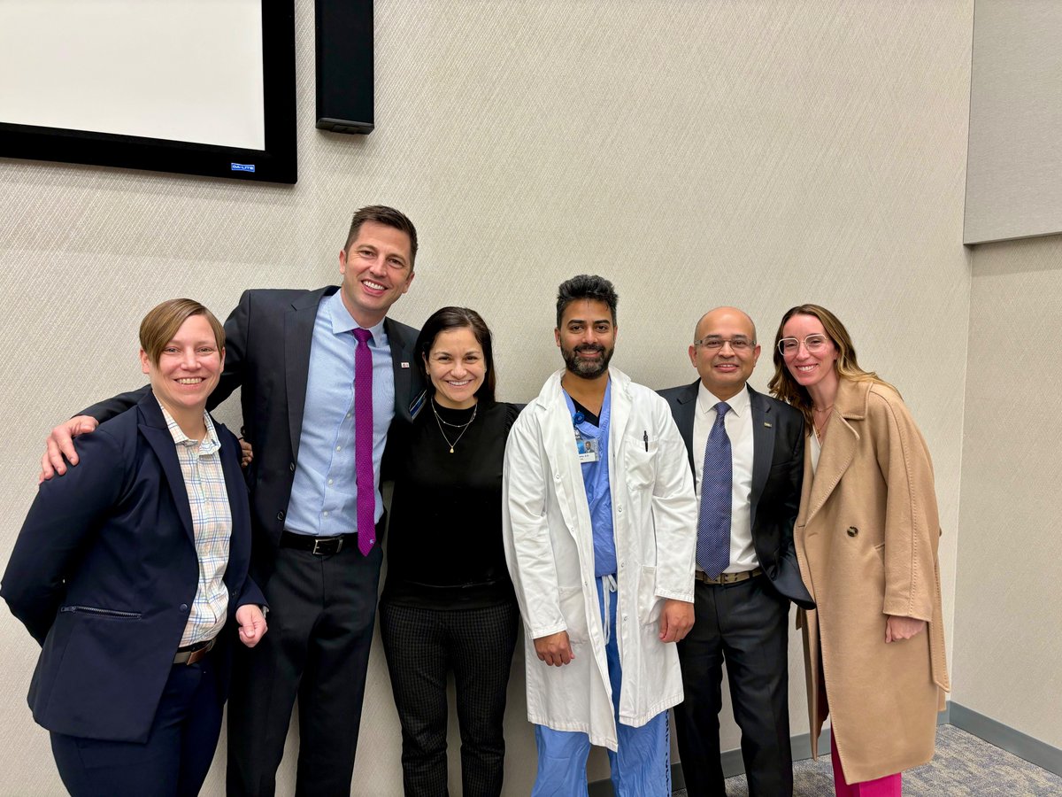 @emilysharpe @MayoAnesthesia @rljohnsonmd @mollymhherr @MayoAnesRes @JuanGRipoll1 @BridgetPulos @SLKoppMD Big thanks to @rljohnsonmd for inviting me to @MayoAnesthesia! 🙏 Thanks, @emilysharpe I had an incredible time Highly impressed by the curiosity & enthusiasm of attendees, the warm welcome, the rich history & the cutting-edge setup at @MayoClinic Truly honoured! #MayoAnesGR