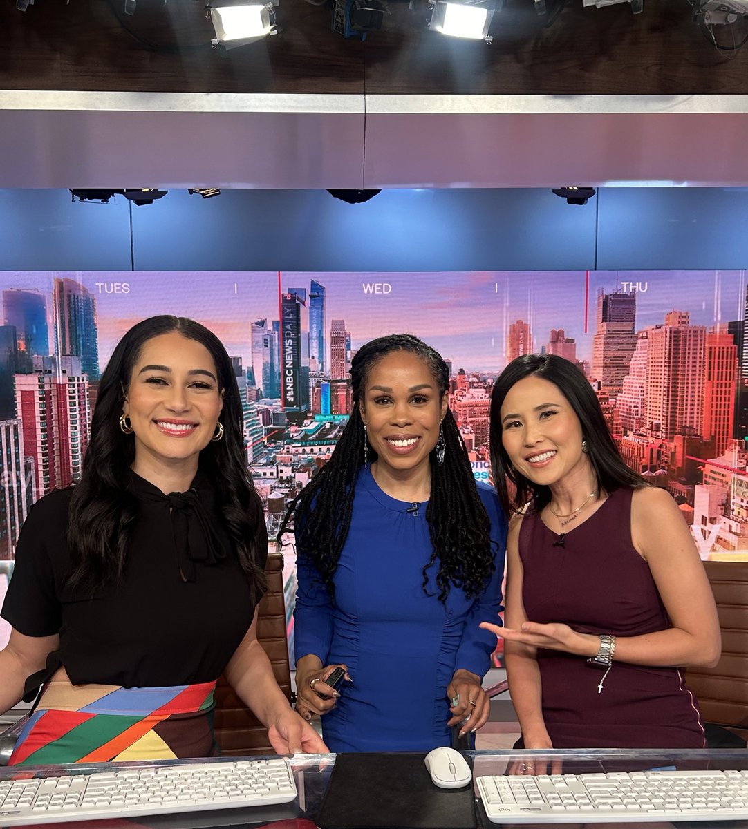 Always great to catch up with @MorganRadford and @VickyNguyenTV on @NBCNewsNow 💙!