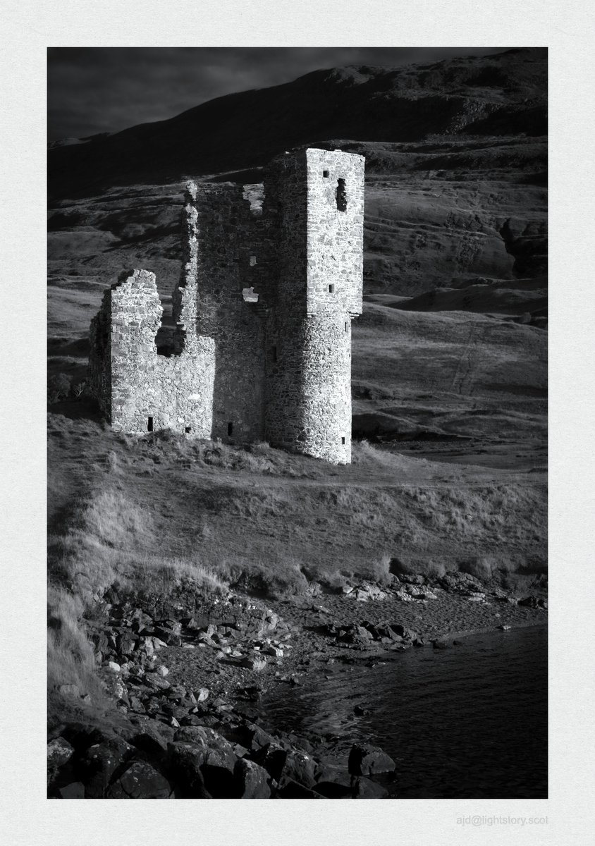 Ardvreck Castle #Scotland #highlands #blackandwhite #blackandwhitephotography #blackandwhitephoto #monochrome #bnwphotography #landscape #landscapephotography @VisitScotland #Nikon @UKNikon