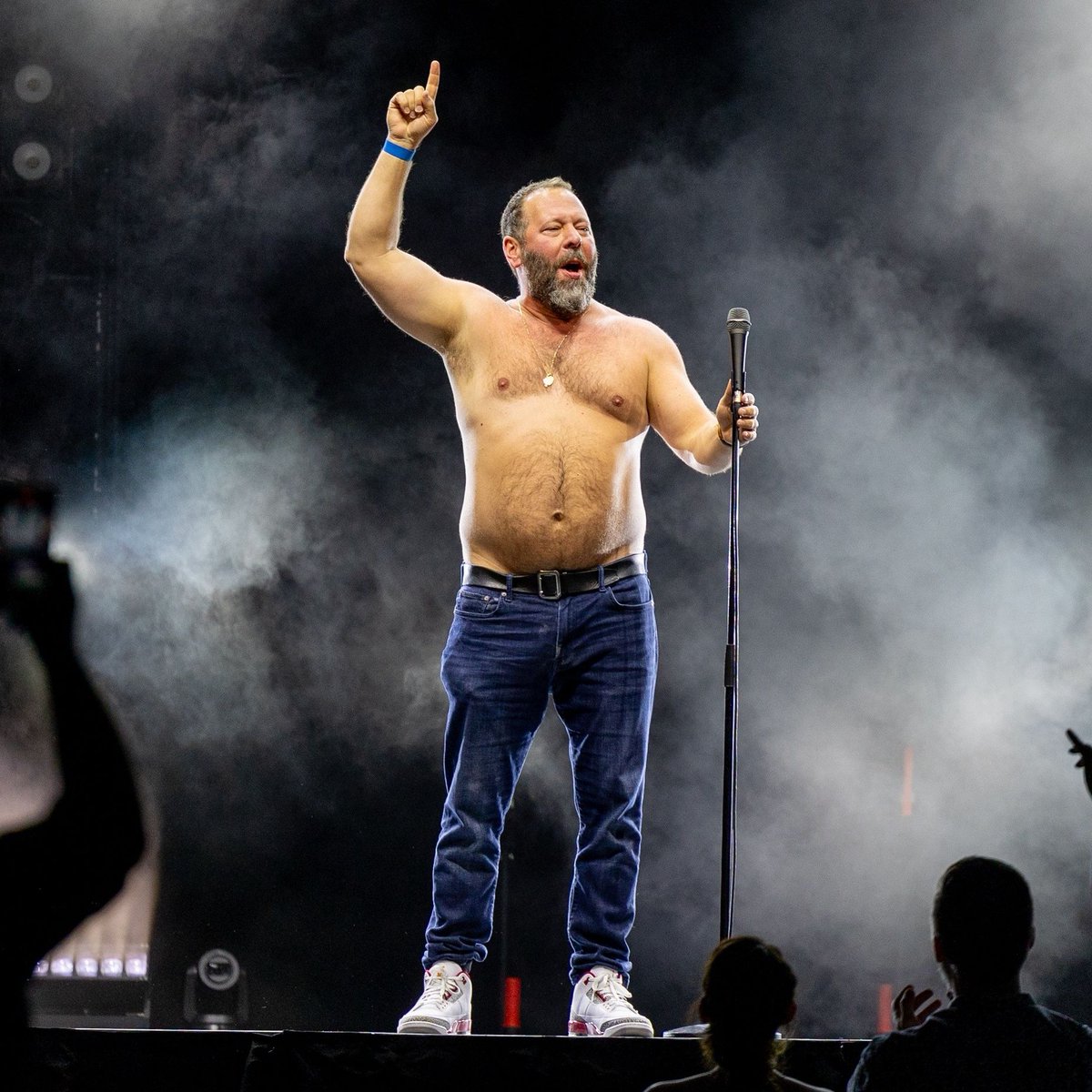 Bert Kreischer kept the Sunday Scaries away. Thanks for joining us last night at the Tops Off World Tour! 📷️: Linda Doane