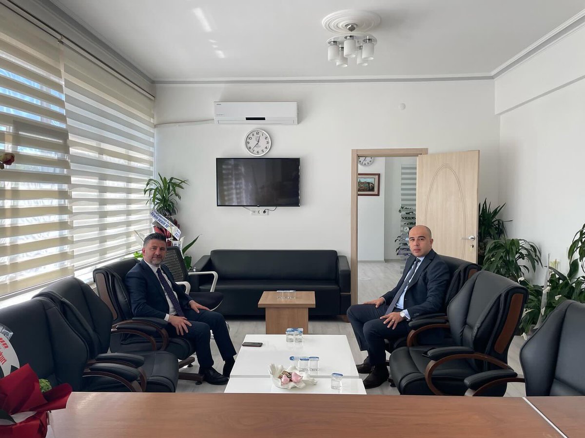 Ziraat Bankası Müdürüzümüz Mehmet Alper Çaycık’a ziyaretlerinden dolayı teşekkür ediyorum.