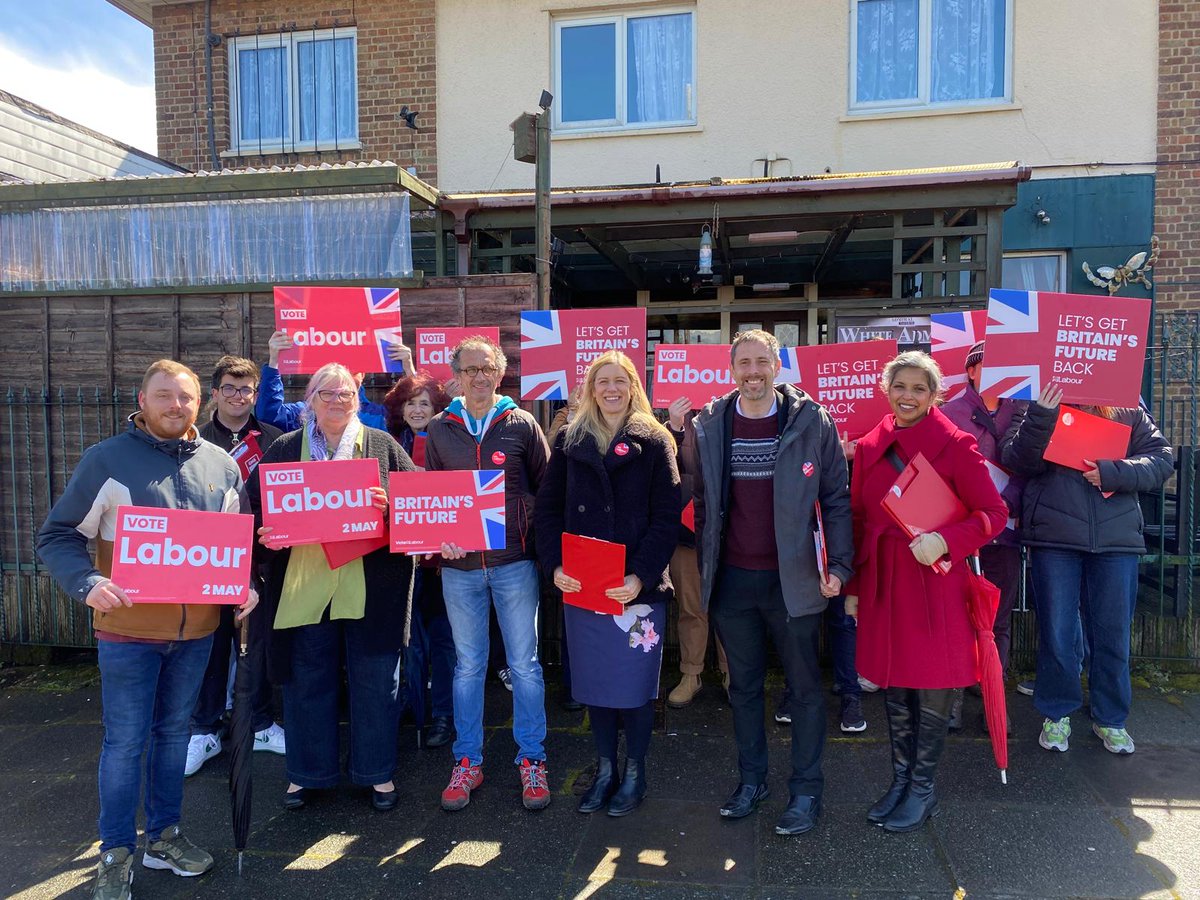 Great to talk to voters in #Harlow with @ChrisJVince & @HarlowLabour. The Conservative run Council has left a £10.8 million financial black hole in their finances. #VoteLabour on 2nd May for a fresh start that puts the needs of residents first.
