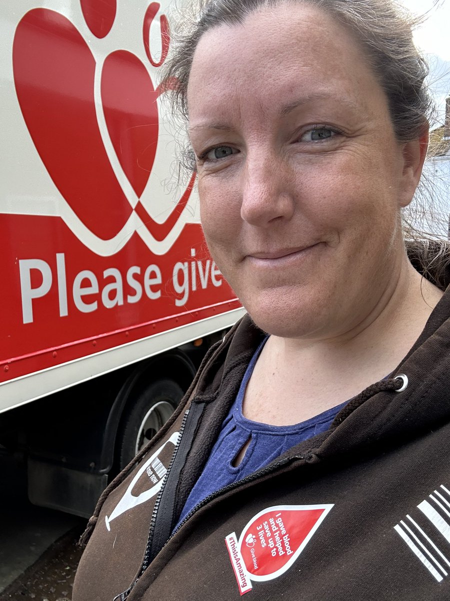 Please excuse the kinda virtue-signally post, but I managed to give blood today following a two year medical ban, and I am PROPER CHUFFED. Got a sticker and everything. 33rd armful 💪 #giveblood