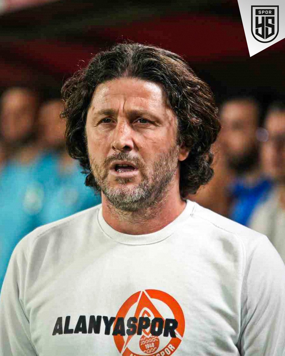 Tekkeler kapatıldı sıra zaviyelerde.