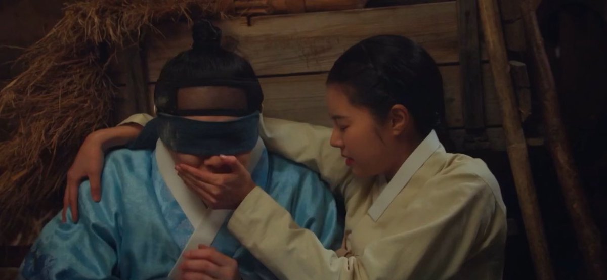 done with the first 2 eps of missing crown prince and i loved it. the story moves forward well in just two eps, suho and yeji are such cutie mochi couple and their chemistry is so endearing i really enjoyed and looking forward to the next episodes! #MissingCrownPrince