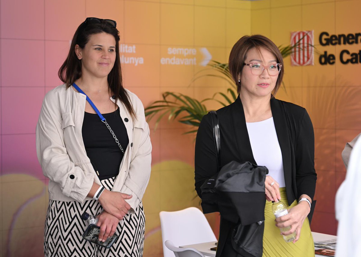 ESPAIS DE TROBADA \ esportistes, àrbitres i tècniques.

🗣️ veus diverses, referents de diferents esports <a href="/laiasanz/">laia sanz roman</a> <a href="/SaraGallego4v/">Sara Gallego</a> <a href="/Maica_GG/">Maica García Godoy</a> <a href="/LauHerediaPenta/">Laura Heredia</a> amb àrbitres 🔝 i entrenadores de renom. 

🗣️ compartim reflexions, projectes i reptes conjunts.
<a href="/esportcat/">Esports</a> <a href="/LauraVilagra/">Laura Vilagrà Pons</a>