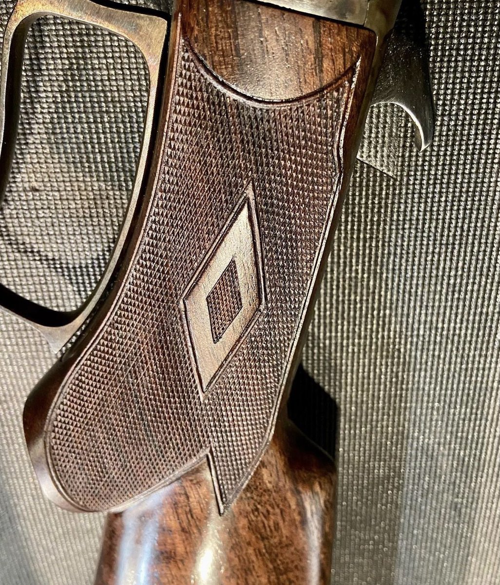 UllmanPrecision's tweet photo. It’s Monday! Make something worth looking at!🥳🥳

This week’s share is from the bench of Kirt Kimsey and it’s a beautiful Marlin 39. A fantastic looking little .22! Great work Kirt!💪💪 https://t.co/JLsGXABTq9