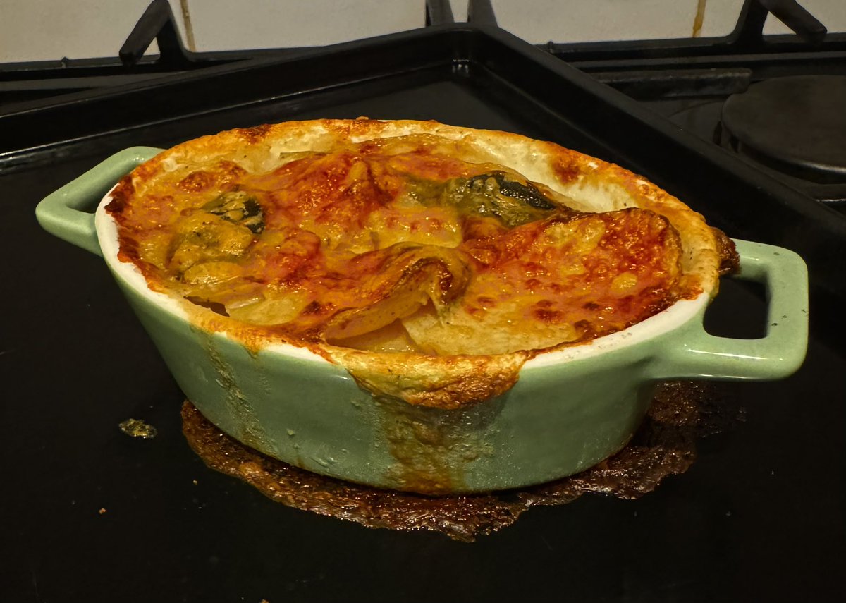 My new side dishes arrived. Dauphinois with sage and nutmeg #Foodie #recipe #foodphotography