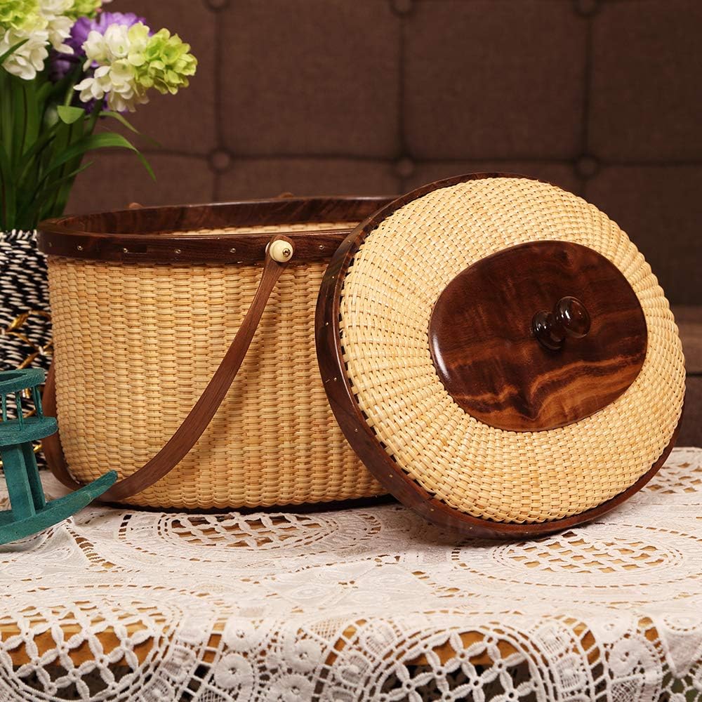 Nantucket Style Basket

Large picnic basket is made from American  hardwood and Cane staves finely-woven with cane weavers for strength and  longevity, so it will withstand for Over a hundred years to  come.

get it here:amzn.to/3VYBCCq