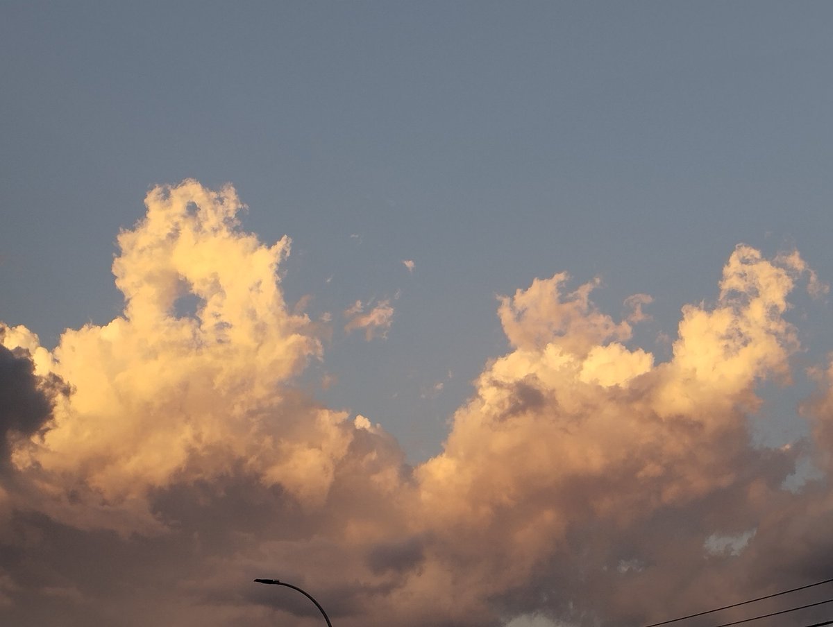 entreorzaygamon's tweet photo. Se barrunta tormenta. #Cuenca #Oryga https://t.co/hdYFpURzxl