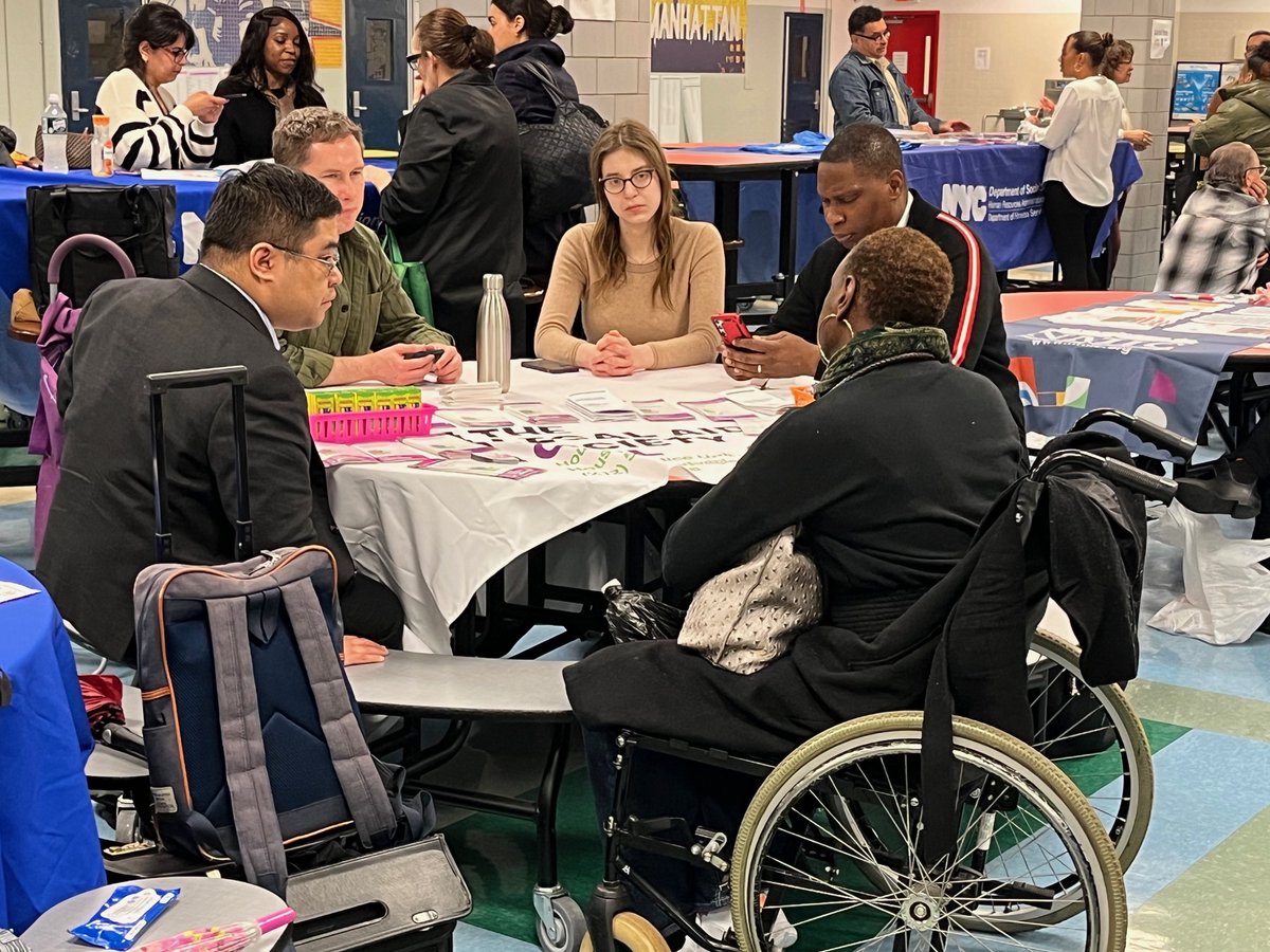 Last week, CCHR and the New York City Department of Housing Preservation and Development hosted a resource fair in Inwood to bring resources to the community with the highest number of source of income discrimination complaints in Manhattan.