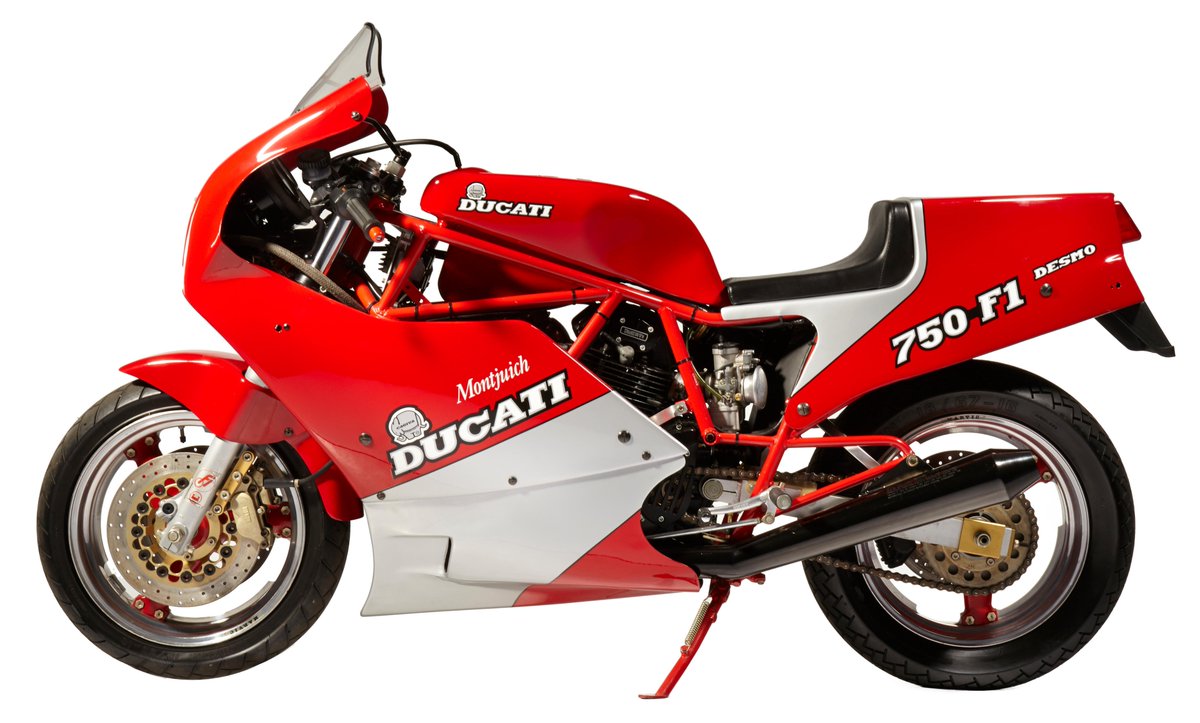 The OilySmudges Silhouette Quiz No. 312 Congrats to our winners 🏆 Many thanks to everyone who joined in 👏👏👏 This week's answer: 1986 #Ducati 750 F1 Montjuich🏍️🇮🇹 #Motorcycles Image: Bonhams See you all again next time 👍