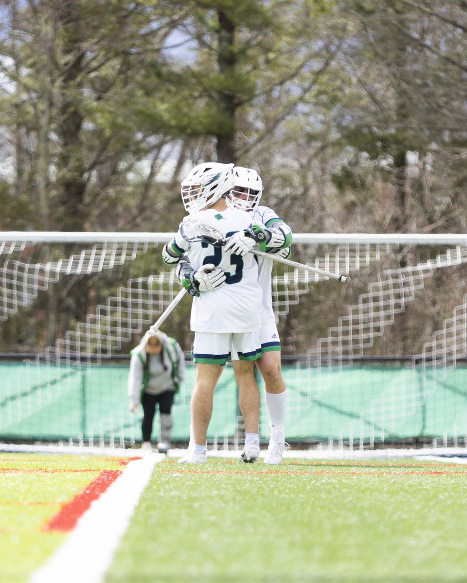 EC_Observer's tweet image. MULTIMEDIA - 
On Saturday Men’s Lacrosse brought home a win against RWU for senior night! The Gulls beat the Hawks 16-11 on home turf. To view more exclusive, images visit endicottobserver.com or use the QR code! 

#ecgulls #endicottcollege  #endicottlacrosse #endicottobserver