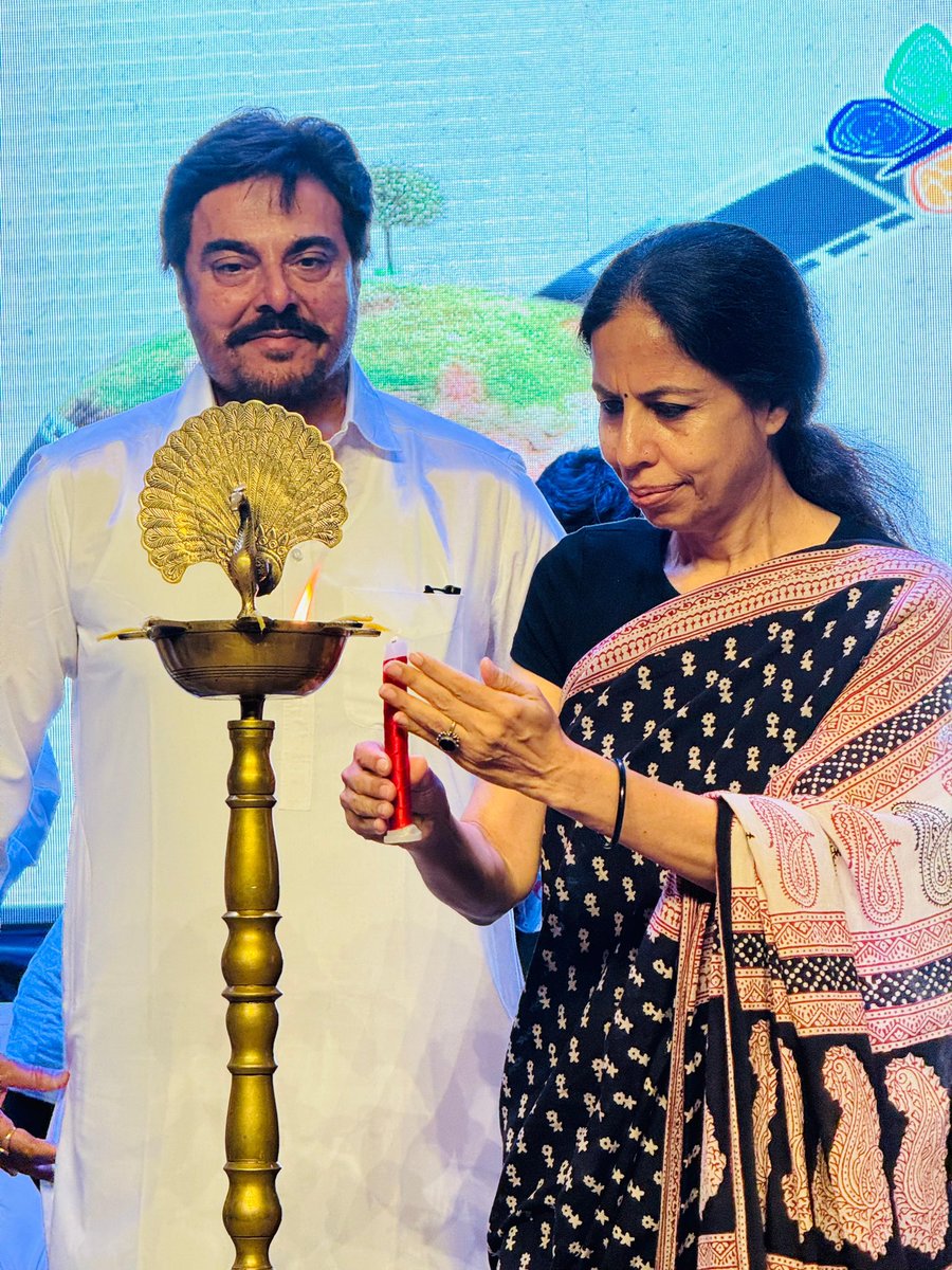 Dr. Jatinder Kaur Arora lights the lamp at the opening ceremony of the 5 Elements Film Festival at Chandigarh University