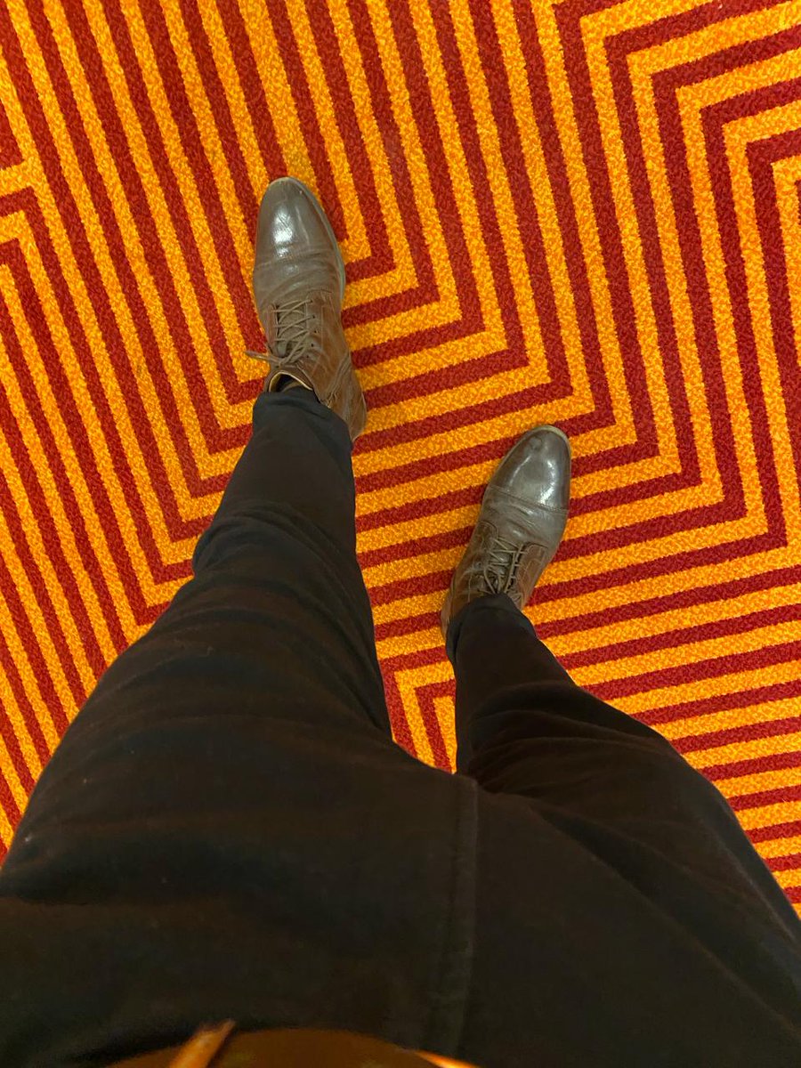 AlphaAraab's tweet photo. My boots in 5 star hotel view,need cleaning service 🐕‍🦺 
#findomadd  #findom  #rt4dom  #rtformaster  #master  #slave  #paypiggies  #Pay2play  #cashmaster  #cashcow  #bootsaddict  #shoesaddict  #shoeslave https://t.co/ifGkVgFLW3