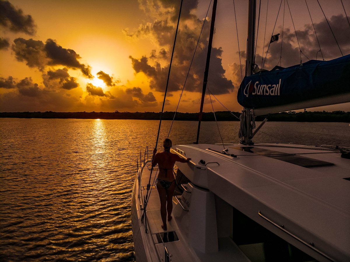 Hoist the sails and discover Belize's unique beauty! With balmy trade winds, line-of-sight sailing, and pristine beaches, it's a sailor's paradise. Book now and let the adventure begin! ⛵️🏝 #SailBelize #Sunsail

hubs.li/Q02sW_1M0