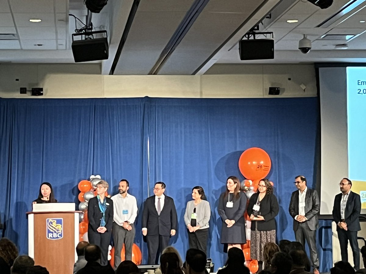 Vincent Lee, Salman Khan, and Gillian Mason presenting to RBC for achieving the remarkable milestone of 2000 mentoring matches. A huge congratulations to RBC for this major milestone in championing immigrant inclusion in the workforce! #powerofmentoring #mentoring