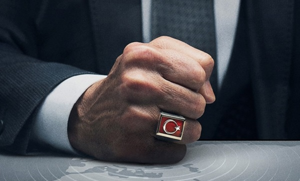 Türkiye, sefalet endeksinde Venezuela'yı geçerek 5. sıraya yükseldi.

1- 🇦🇷 Arjantin
2- 🇸🇾 Suriye
3- 🇱🇧 Lübnan
4- 🇸🇩 Sudan
5- 🇹🇷 Türkiye
6- 🇻🇪 Venezuela