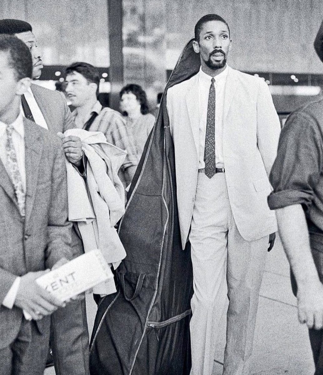 I came across this pic of me in a train station while on tour somewhere with #MilesDavis. That's George Coleman there on the left! #planetelegance #roncarter #jazz