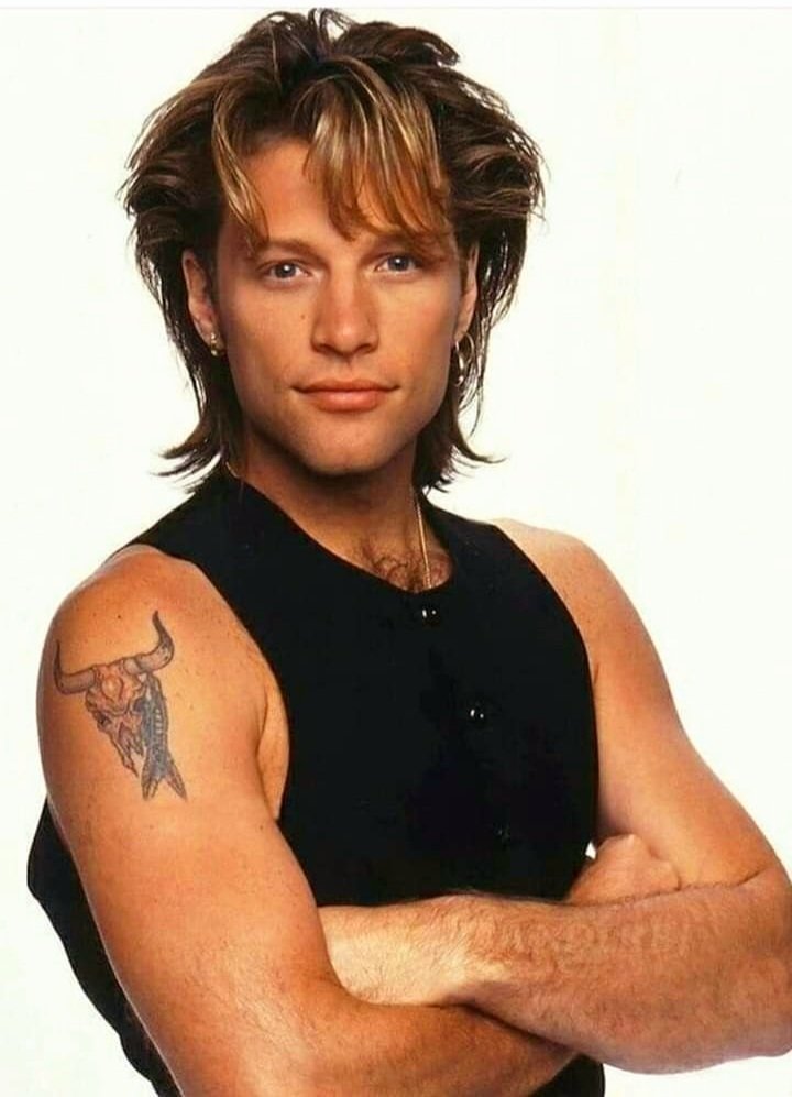 lena836's tweet photo. Good night Jovi friends 🌟 
#JonBonJovi #BonJovi https://t.co/2x4CU7ypew