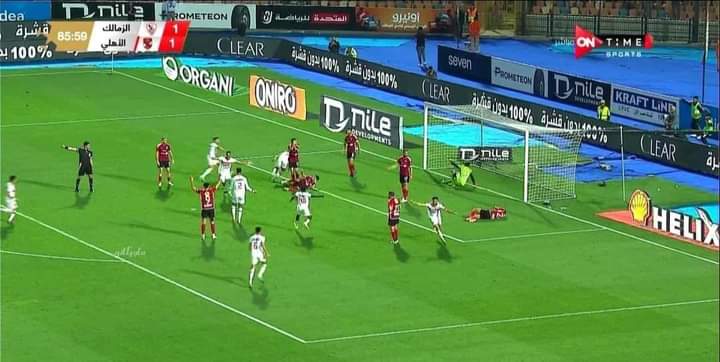 ElsaidNasar's tweet photo. القاضيه بتاعتنا يا شباب هتبقي 85:59
#الاهلي_الزمالك https://t.co/n1MzmygHqA