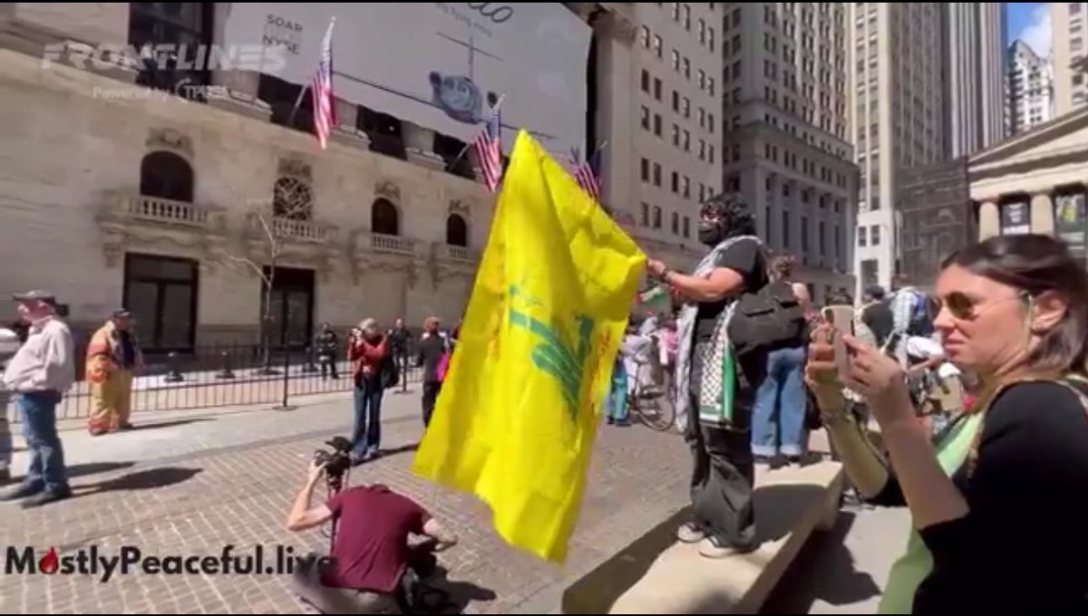 Pro-Palestinian protesters are now waiving the Hezbollah Flag in NYC. Hezbollah is a designated terrorist organization and was involved in numerous attacks against the USA which kiIIed Americans. Where’s @DHSgov?