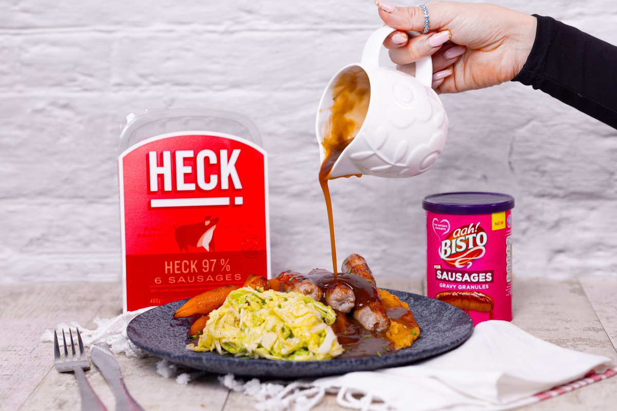 🍴BANGERS, MASH AND GRAVY 🍴 Taking your family classic to the next level… heckfood.co.uk/blogs/recipes/…