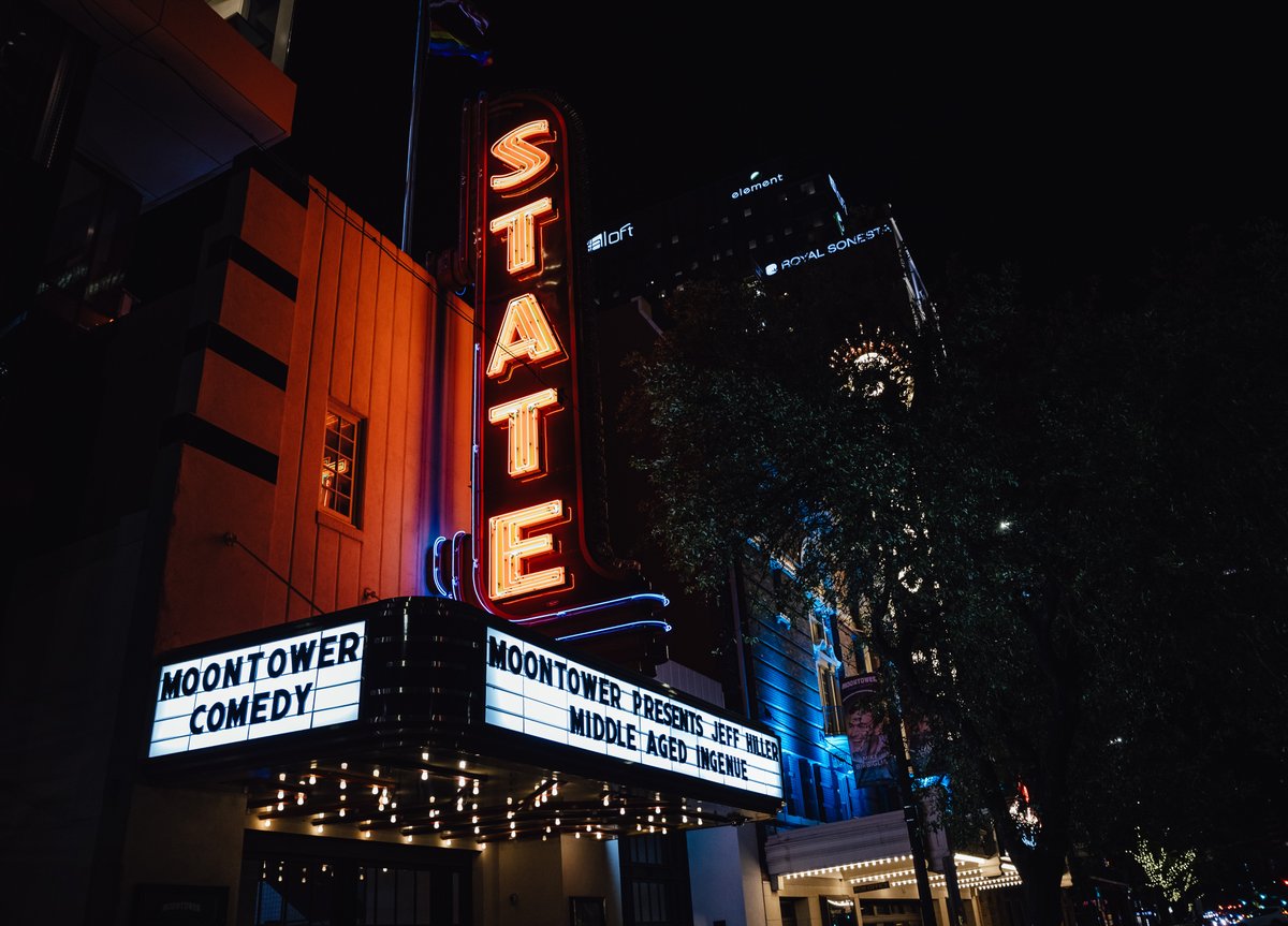 It's Hillertime 🧡 Shoutout to Jeff Hiller for a SOLD OUT Middle Aged Ingenue show at the State. 📸: @RachelParkerPix