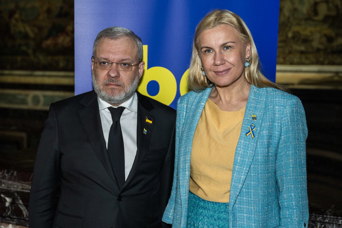 Ukraine’s Minister of Energy @G_Galushchenko, in Prague and Brussels, discussed the importance of nuclear safety, called for a united effort to enhance energy security, and sought support for the Ukrainian energy sector. 

#Ukraine #Energy #NuclearSafety #EU #Support #be2024eu