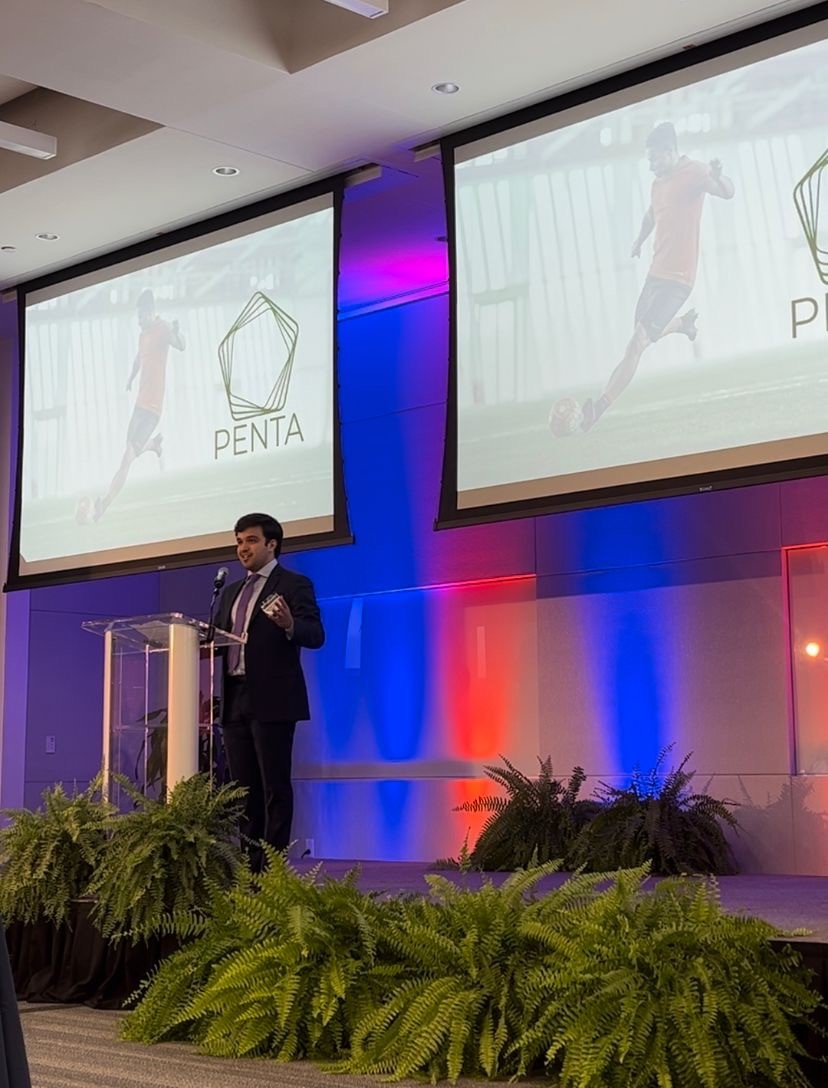 ComputacionITAM's tweet image. Felicitamos a nuestros alumnos de la Licenciatura en Ciencia de Datos y Matemáticas Aplicadas por haber obtenido el 1er. lugar en el &quot;Draper Data Science Competition organizada por The University of Texas at San Antonio&quot;. @EpiclabI @ITAM @MATEMATICASAPLICADAS_ITAM