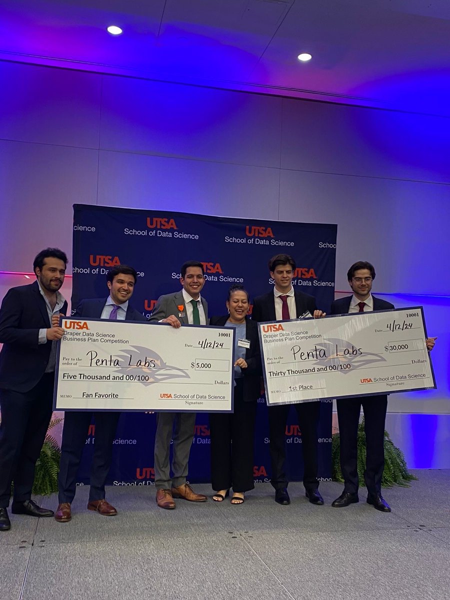 ComputacionITAM's tweet image. Felicitamos a nuestros alumnos de la Licenciatura en Ciencia de Datos y Matemáticas Aplicadas por haber obtenido el 1er. lugar en el &quot;Draper Data Science Competition organizada por The University of Texas at San Antonio&quot;. @EpiclabI @ITAM @MATEMATICASAPLICADAS_ITAM