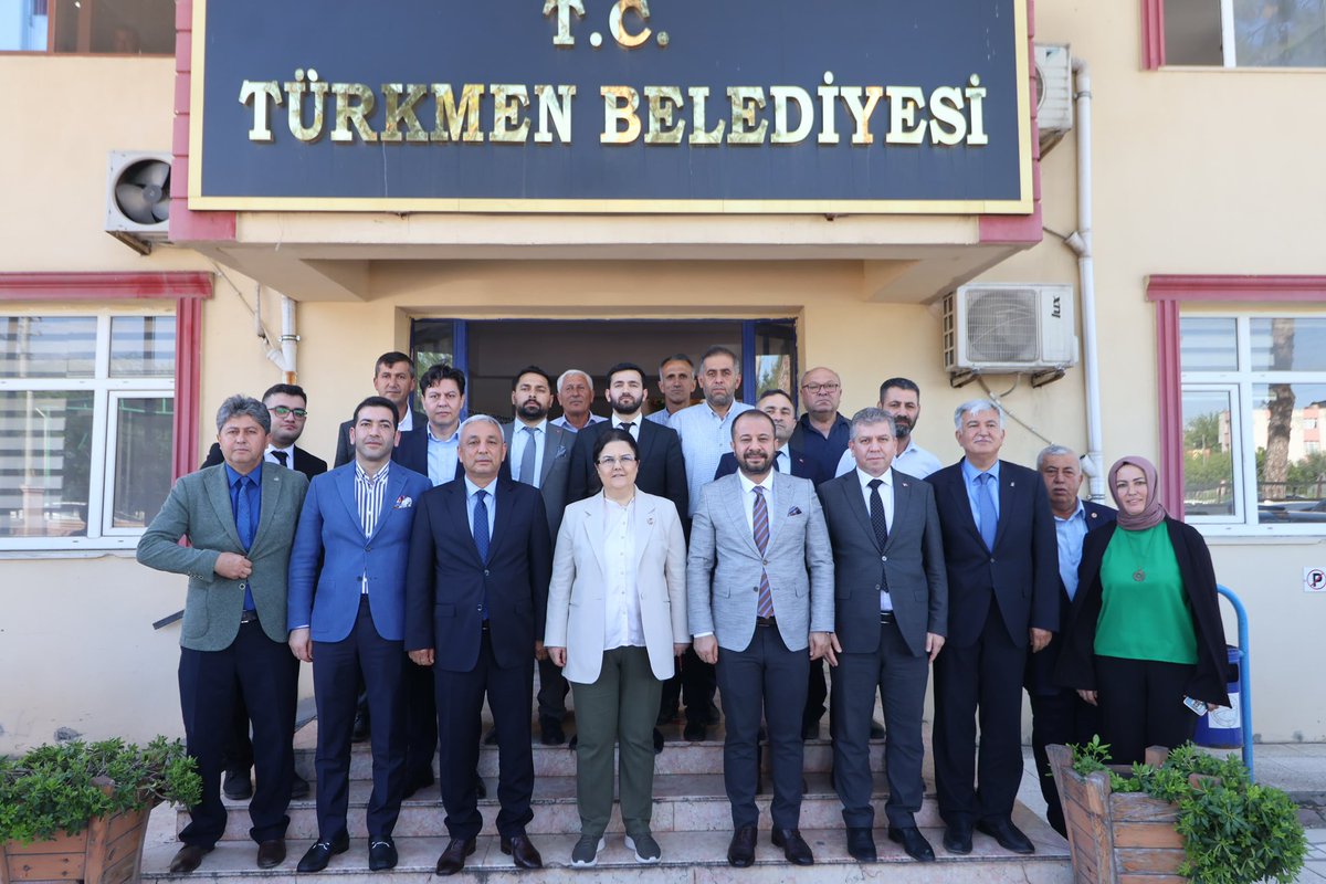 📍Türkmen Beldesi Cumhur İttifakı adayımız olarak Türkmen Belde Belediye Başkanımız seçilen sn Veli Fidan’a hayırlı olsun ziyaretinde bulunduk. Sn Başkanımız tecrübesiyle beldemize güzel hizmetlerine devam ediyor.