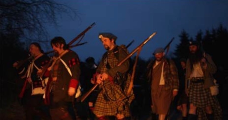 ProfTonyPollard's tweet photo. #CULL278 Now in 1746 c.3500 Jacobites advancing on Nairn from Culloden in daring 12 mile night march. Target is camp of British Army where Cumberland is marking 25th birthday. In 2009 I recreated this march &amp; gained a painful insight into realties of this operation (see captions) https://t.co/55UAMUsfUO
