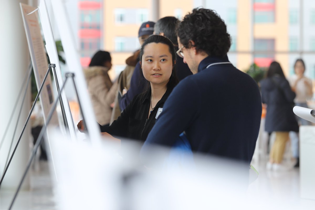 Master’s and doctoral students from across the College of Engineering and Computer Science presented a total of 113 posters and 20 oral presentations highlighting the broad research activities across the college. #SyracuseU #STEM ecs.syracuse.edu/about/news/win…