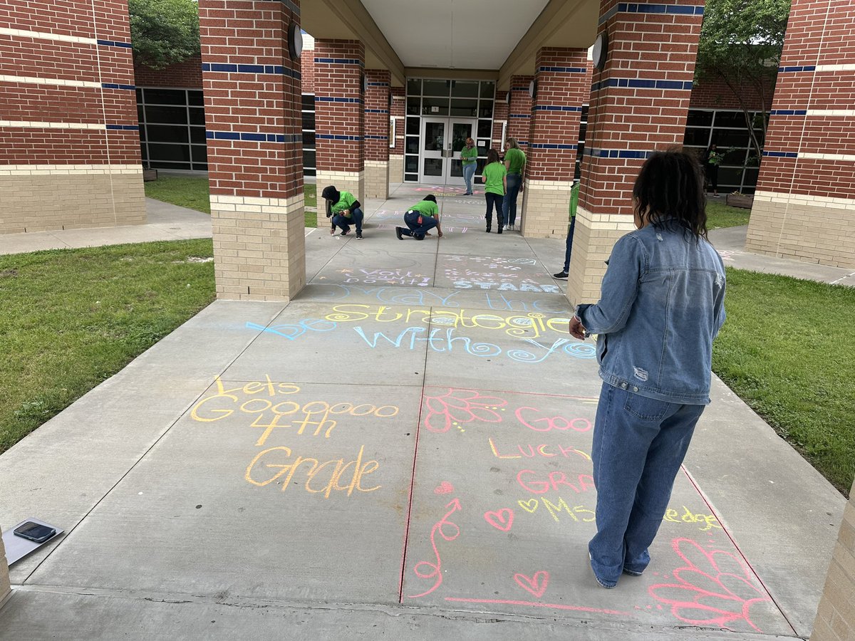 Emily Burelsmith tweet media