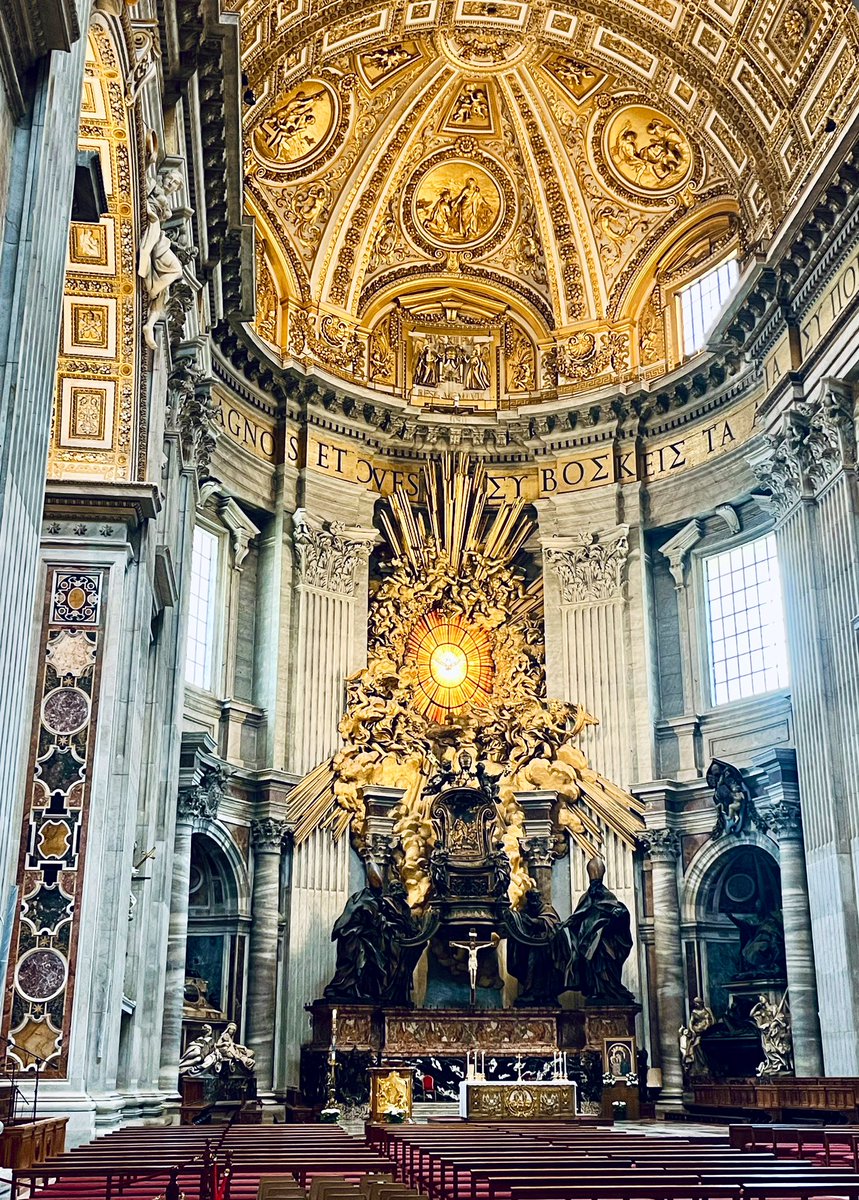 Truth, beauty & goodness ✝️

(St Peter’s Basilica, Vatican)

#CatholicTwitter #CatholicChurch