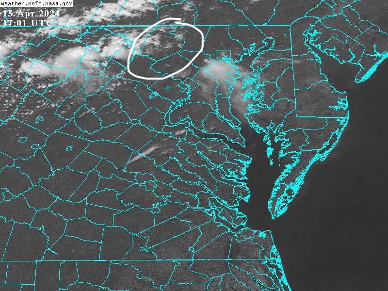 Cumulus congestus clouds building over #frederickmd at 1:00 pm EDT today, and appearing clearly in #goes16 visible imagery. Winds 4 to 9 kts from the WSW. With a high temperature of 85F, warmest day of the year so far! @dcmdvaweather @WashingtonianWx @CloudAppSoc #mdwx