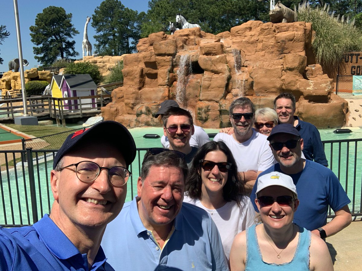 Team Putt Putt for the traditional finish at the Masters. One of my favourite weeks of the year with a gang of total legends. ⛳️❤️ @5liveSport