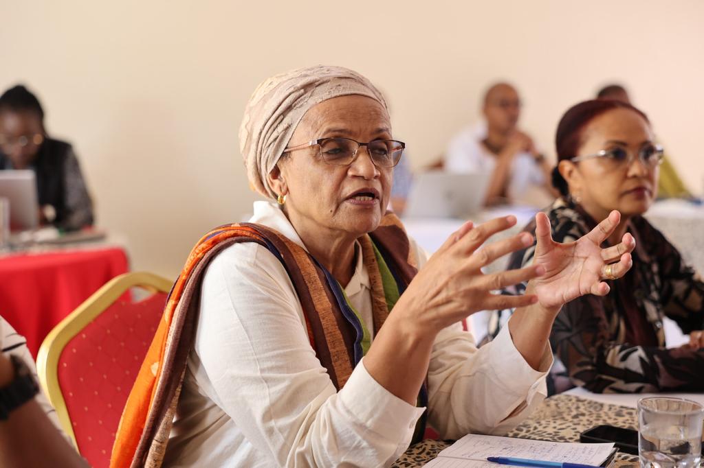 1dalefiona's tweet photo. To shape a holistic approach in the development of sustainable communities. BUILD Projet empowers CSOs and journalists in the integration of PHED into regional policies and programs. #CapacityBuilding #PHED #BUILDPROJECT @USAIDGH @USAIDEastAfeica @Pacja1 @FHI360 @Afidep @_PFPI https://t.co/wfqaE448gR