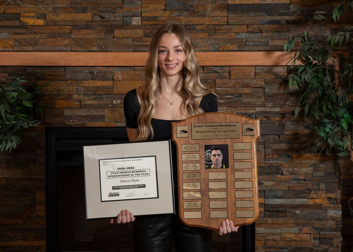 <a href="/AlAndersonsSFS/">Al Anderson's SFS</a> <a href="/Saskatoon_AA/">Saskatoon AA Hockey</a> <a href="/hockeysask/">Hockey Saskatchewan</a> <a href="/RiverkingsGSHL/">Saskatoon River Kings</a> <a href="/macnaughts/">Sarah MacNaught</a> Congratulations to Kiera Olsen of the U18AA Comet Legends-Evan Thomas Memorial Sportsperson of the Year Award &amp; Scholarship winner!
Congrats to finalists:Millar Anderson,AA;Alex Hodgson,Aces;Weston Fehr,Bobcats;Nathan Olson,Redwings;Talon Rosenfelt,Renegades; &amp; Carter Dauvin,Wild