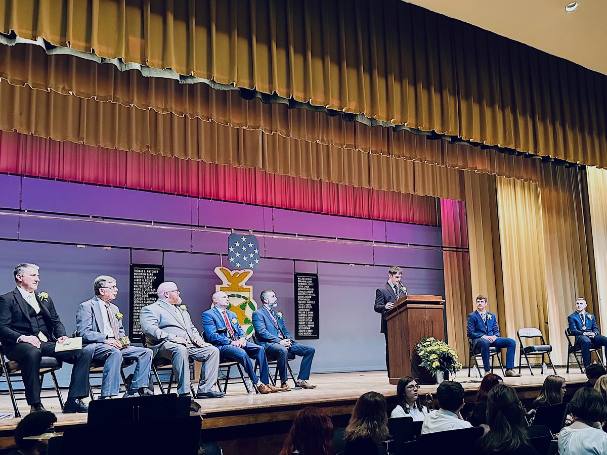 Thank you, Superintendent Troy Ravenscroft, for inviting State Superintendent of Schools Michele L. Blatt to Keyser High School for the J. Edward Kelley Award Assembly. Congratulations to the scholarship recipients! 🎉

#WVEd