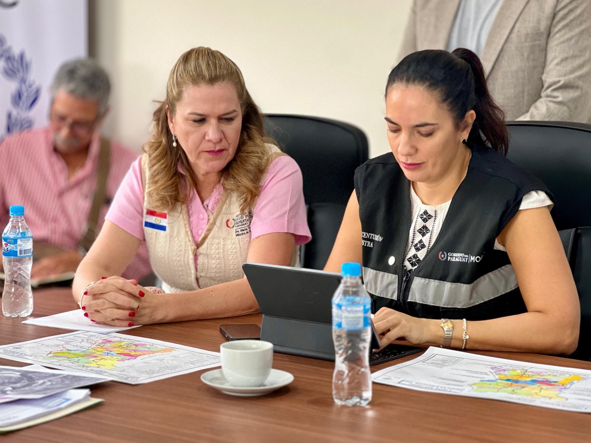 mopcparaguay's tweet photo. ➡️ El Gran Hospital del Norte beneficiará a más de 500.000 personas y potenciará la economía de la zona con la creación de empleos.

#GobiernoDelParaguay 🇵🇾 https://t.co/RhEtpZma4T