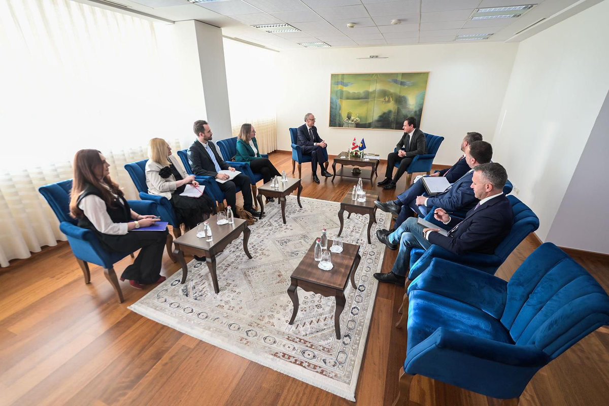 Parliamentary Secretary Oliphant met with the Prime Minister of #Kosovo, @albinkurti. They committed to strengthen the bilateral relationship between our countries, and to foster greater Canadian investment and cooperation in the Western Balkan region.