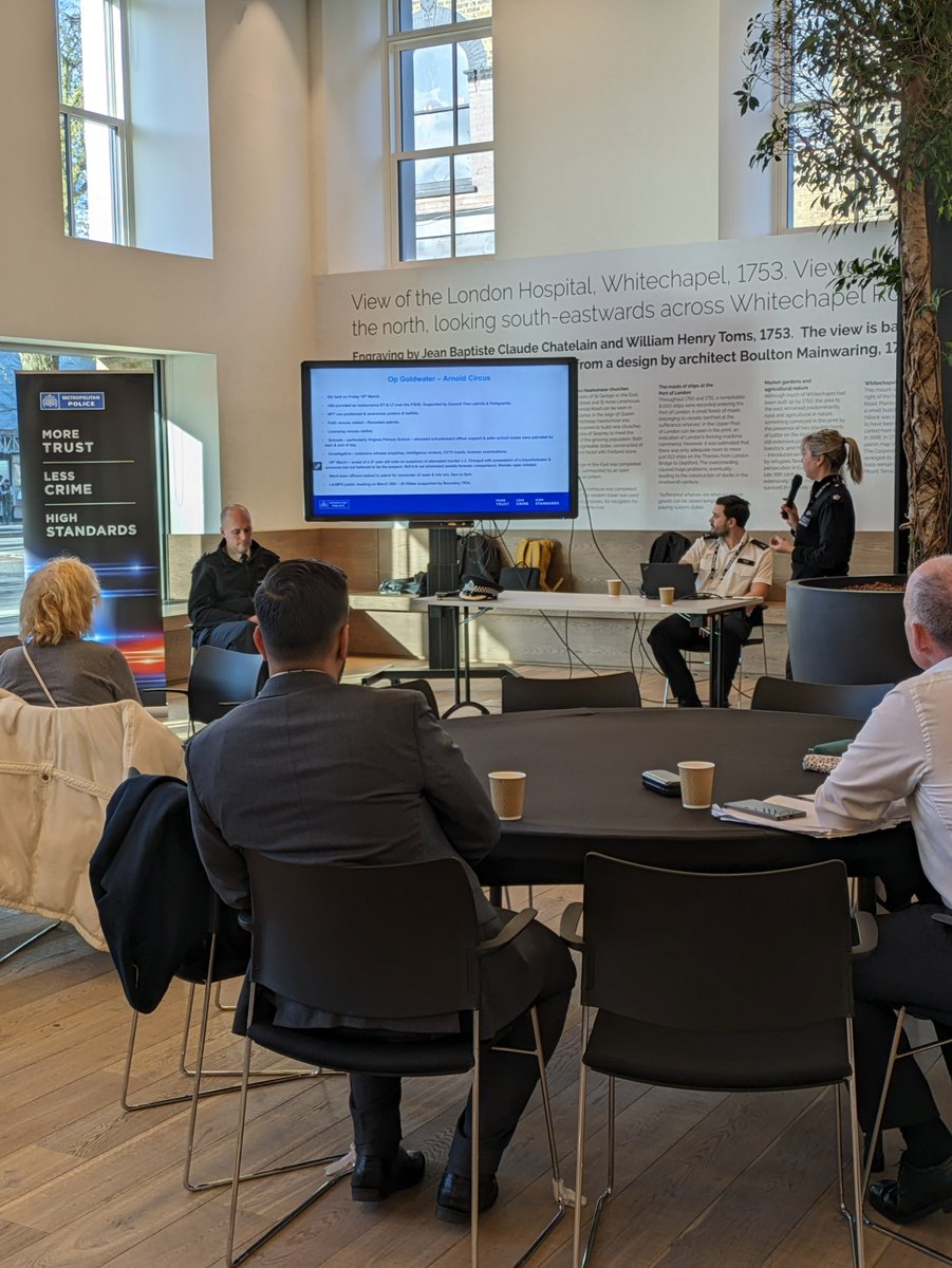 MPSTowerHam's tweet image. At tonight&apos;s community conversation we discussed everything from tackling drug dealing in local estates, our commitment to engaging better with school aged children to understanding how crime data is shared with the local community. 

#CommunityConversation #mylocalmet