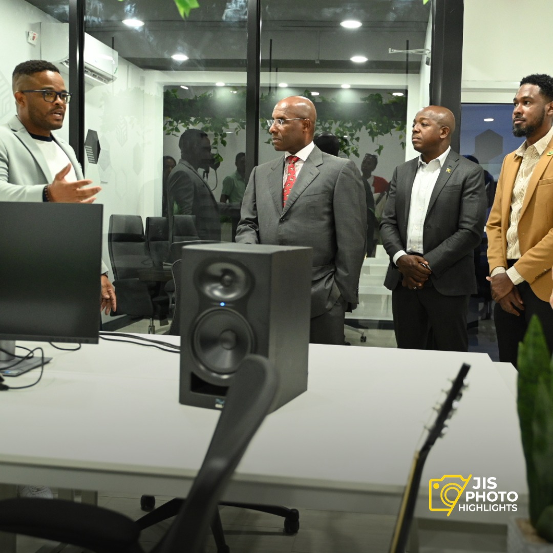 #JISPhotoHighlight: Minister of Industry, Investment, and Commerce, Sen. Hon. Aubyn Hill, Minister of Labour and Social Security, Hon. @pcharlesjr; Client Services Manager, Factories Corporation of Jamaica, Oshean Campbell; and Film Commissioner at the Jamaica Promotions