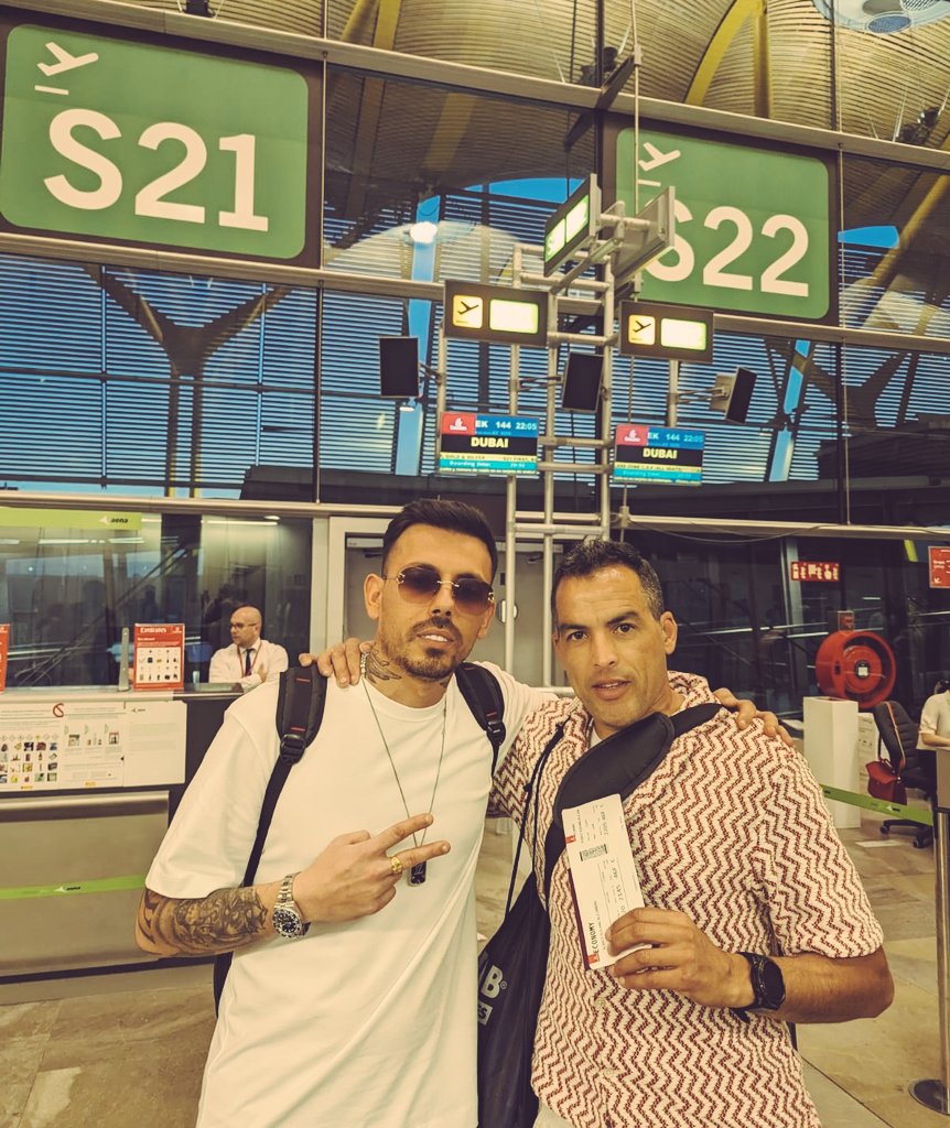 SuperBLOKnft's tweet photo. ✈️ ROAD TO DUBAI !!!🐪🌴

TEAM #SUPERBLOK camino a #TOKEN2049 

Listos para despegue!!!🔥🚀

#TOKEN2049Week #TOKEN2049 #Blokers @CoinstoreExc #BSCGemsAlert #nftgame #P2EGame #p2e #CryptoNews https://t.co/sHk7vsRUNT