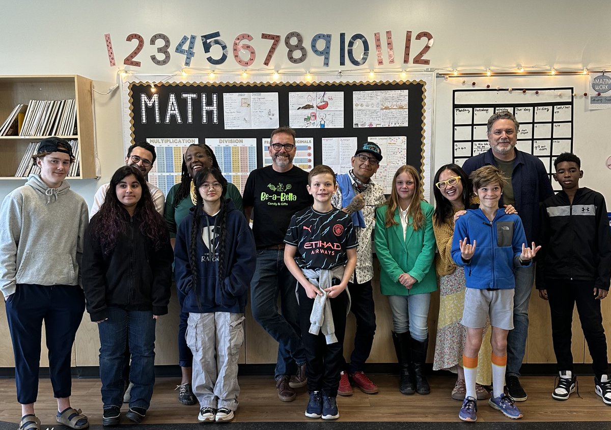 CulinaryCookOff's tweet image. We have many to thank for contributing to our Cookie-Off! We want to give a shoutout to our 6 esteemed judges and 7 kids who generously gave their time and tasting expertise! @lindork @chefchartrand @MojoJoJoPickles @OmarMouallem @baconhound and Nigel Prosser